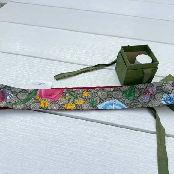 Gucci Flora printed silk twill ribbon - Picture 1 of 7
